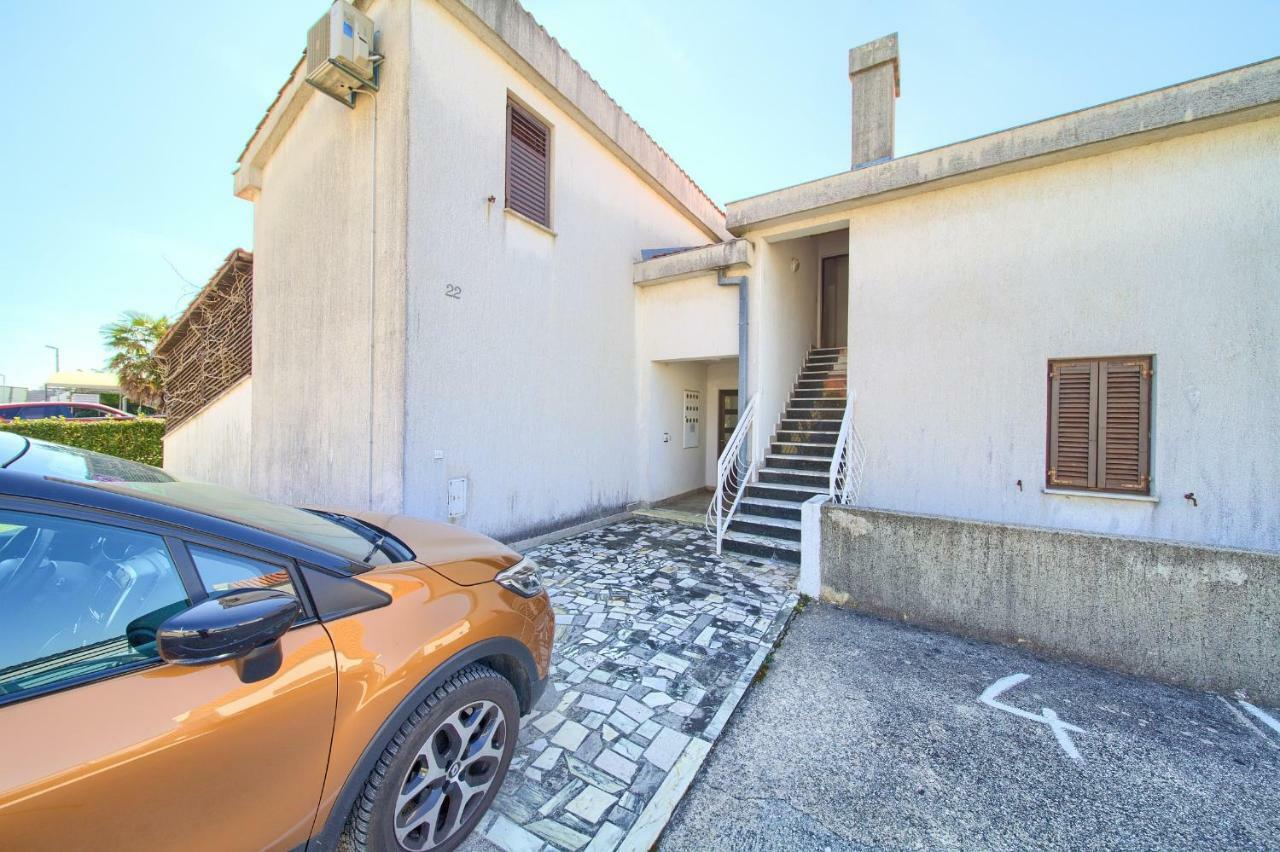 Apartment Galerija By El-Pi Tours Nijvice Zewnętrze zdjęcie